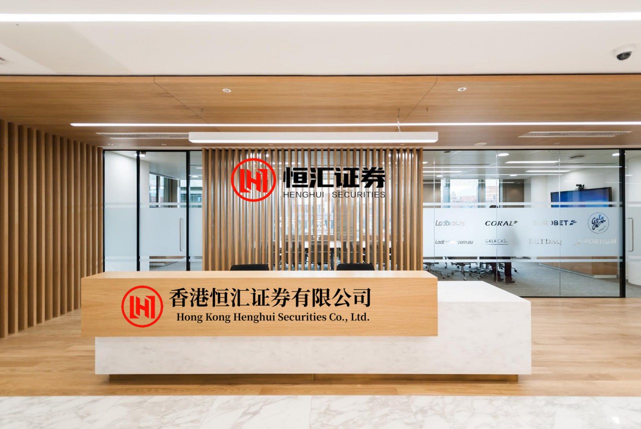 达人配资 时隔九个月 重启降息！美联储今晚会降息多少：25还是50基点？
